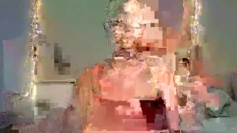 Rosalina online show from September 21, 2025, 4:36 am