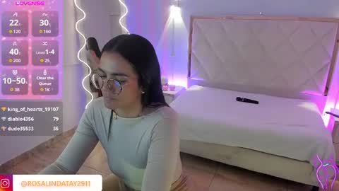 Snapshot of rosalind_tay chatting on June 9, 2026, 11:49 pm ROSALIN online show from June 9, 2026, 11:49 pm