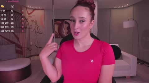 Roseline  online show from December 5, 2024, 12:11 pm