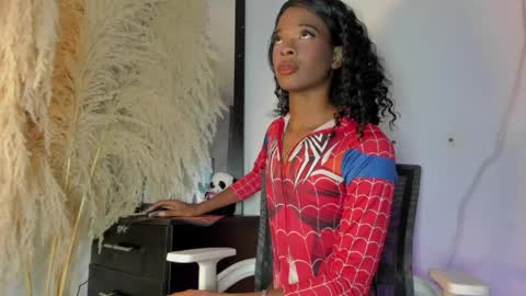 rosaly_rodman online show from March 30, 2026, 7:15 pm