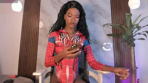 rosaly_rodman online show from April 17, 2026, 7:06 pm