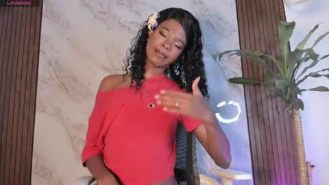 rosaly_rodman online show from April 20, 2026, 3:26 pm