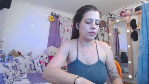 rosario_1996 online show from September 17, 2025, 2:02 am