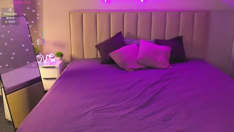 Kimberlly online show from April 22, 2026, 12:35 am