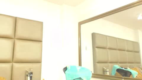 Snapshot of rose_valentiine chatting on May 27, 2026, 1:57 am rose_valentiine online show from May 27, 2026, 1:57 am