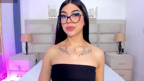 Rose online show from October 2, 2025, 1:18 pm