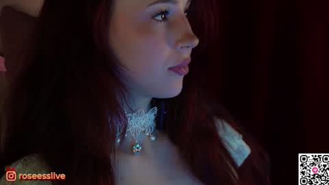 Snapshot of roseess_ chatting on January 10, 2026, 1:46 pm roseess_ online show from January 10, 2026, 1:46 pm
