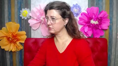 RoseHille online show from November 22, 2025, 6:12 am