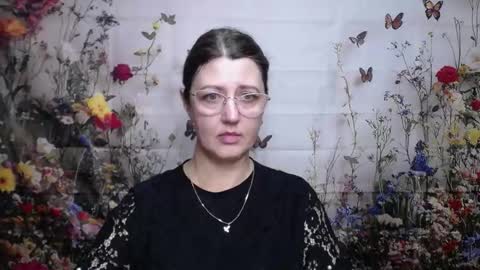 RoseHille online show from November 26, 2025, 3:13 pm