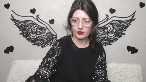 RoseHille online show from April 22, 2026, 5:14 pm