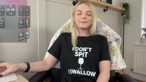 rose97 online show from October 29, 2025, 9:00 am