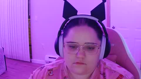 rosekiller55 online show from October 28, 2025, 5:11 am