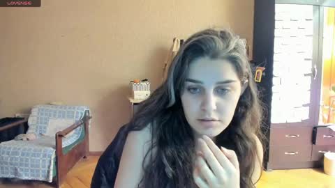 Snapshot of roselina_ chatting on May 25, 2026, 4:57 pm Rose online show from May 25, 2026, 4:57 pm