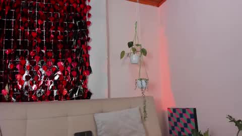 Lyla OF roselinedior online show from February 10, 2025, 2:05 pm