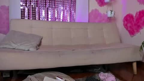 Lyla OF roselinedior online show from February 18, 2025, 11:30 pm