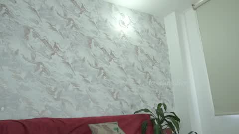 Lyla OF roselinedior online show from September 22, 2025, 2:30 pm