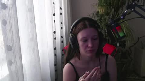 Snapshot of rosendalounsberry chatting on April 24, 2026, 1:57 pm Lina online show from April 24, 2026, 1:57 pm