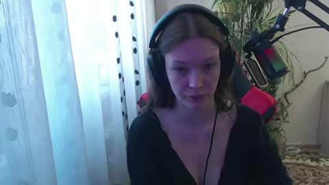 Snapshot of rosendalounsberry chatting on April 29, 2026, 1:59 pm Lina online show from April 29, 2026, 1:59 pm
