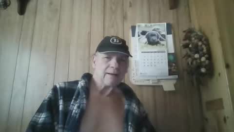 roses2u1958 online show from March 21, 2026, 10:31 am