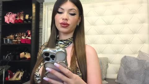 Gabriela online show from January 22, 2025, 6:52 am