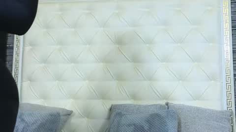 Gabriela online show from April 27, 2026, 5:27 am