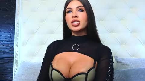 Gabriela online show from July 25, 2026, 3:48 am
