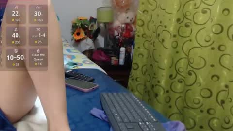 Snapshot of roshy_multisquirt chatting on July 21, 2026, 4:09 pm roshy online show from July 21, 2026, 4:09 pm