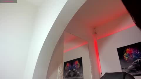 Snapshot of rosi_cooper chatting on February 22, 2025, 10:40 am rosi_cooper online show from February 22, 2025, 10:40 am