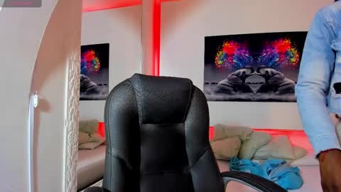 Snapshot of rosi_cooper chatting on March 7, 2025, 11:07 am rosi_cooper online show from March 7, 2025, 11:07 am