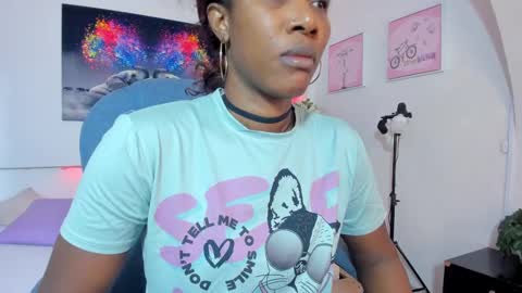 Snapshot of rosi_cooper chatting on September 22, 2025, 11:01 am rosi_cooper online show from September 22, 2025, 11:01 am