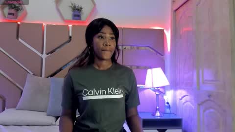 Snapshot of rosi_cooper chatting on January 6, 2026, 11:14 am rosi_cooper online show from January 6, 2026, 11:14 am