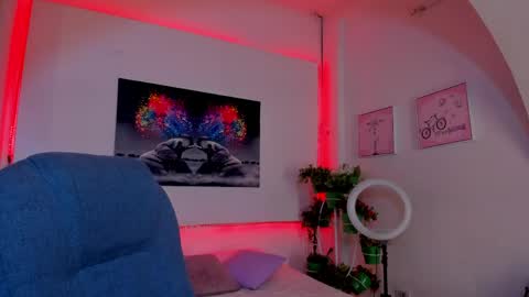 rosi_cooper online show from April 23, 2026, 10:58 am