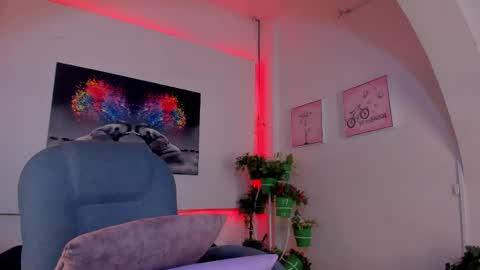 rosi_cooper online show from April 23, 2026, 12:29 pm