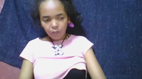 rosia685234 online show from March 3, 2025, 6:26 am