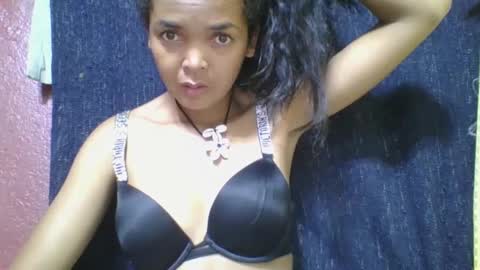 rosia685234 online show from March 4, 2025, 6:39 pm