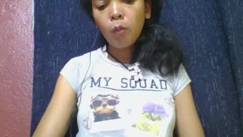 rosia685234 online show from March 6, 2025, 8:19 am