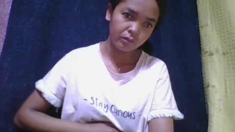 rosia685234 online show from October 11, 2025, 2:33 am