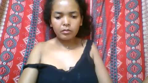 Snapshot of rosia685234 chatting on June 1, 2026, 2:35 am rosia685234 online show from June 1, 2026, 2:35 am