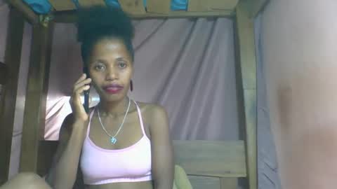 Snapshot of rosiahot1 chatting on March 5, 2025, 6:54 am rosia online show from March 5, 2025, 6:54 am