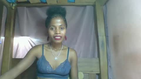 Snapshot of rosiahot1 chatting on March 6, 2025, 3:02 pm rosia online show from March 6, 2025, 3:02 pm