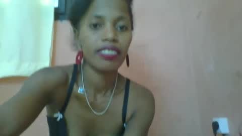 Snapshot of rosiahot1 chatting on March 10, 2025, 9:53 am rosia online show from March 10, 2025, 9:53 am