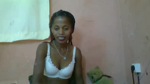 Snapshot of rosiahot1 chatting on March 12, 2025, 6:07 am rosia online show from March 12, 2025, 6:07 am