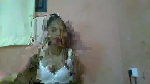 Snapshot of rosiahot1 chatting on March 12, 2025, 6:22 pm rosia online show from March 12, 2025, 6:22 pm