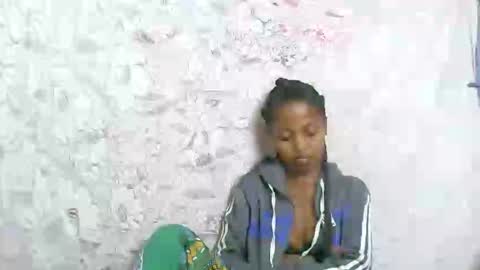 Snapshot of rosiahot1 chatting on October 15, 2025, 1:44 pm rosia online show from October 15, 2025, 1:44 pm