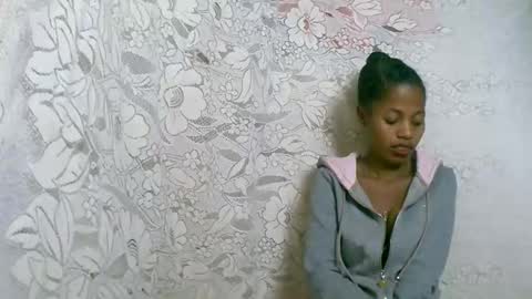 Snapshot of rosiahot1 chatting on October 28, 2025, 2:04 am rosia online show from October 28, 2025, 2:04 am