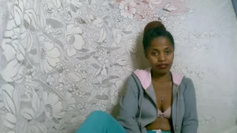 Snapshot of rosiahot1 chatting on October 28, 2025, 7:05 pm rosia online show from October 28, 2025, 7:05 pm