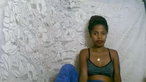 Snapshot of rosiahot1 chatting on November 12, 2025, 11:10 am rosia online show from November 12, 2025, 11:10 am