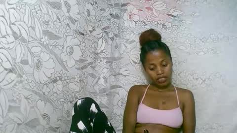 Snapshot of rosiahot1 chatting on November 27, 2025, 2:41 pm rosia online show from November 27, 2025, 2:41 pm