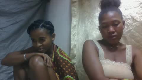 rosianee online show from March 7, 2026, 7:55 pm