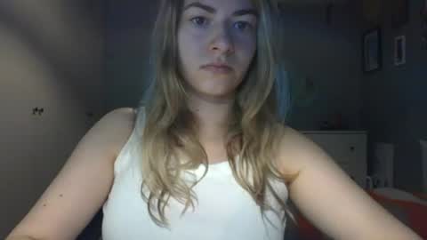 Snapshot of rosie_june chatting on July 30, 2026, 6:56 am Rosie online show from July 30, 2026, 6:56 am